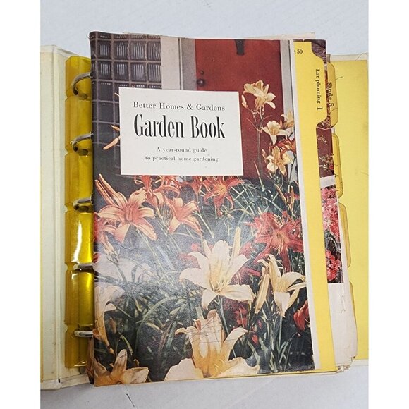 Vintage Better Homes and Gardens- Garden Book - Picture 8 of 15